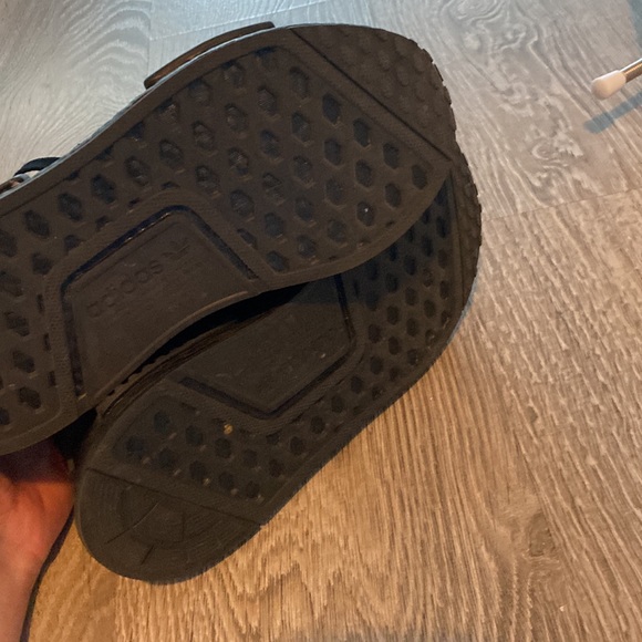 ADIDAS NMD_R1 Women's Sneakers - Picture 5 of 6